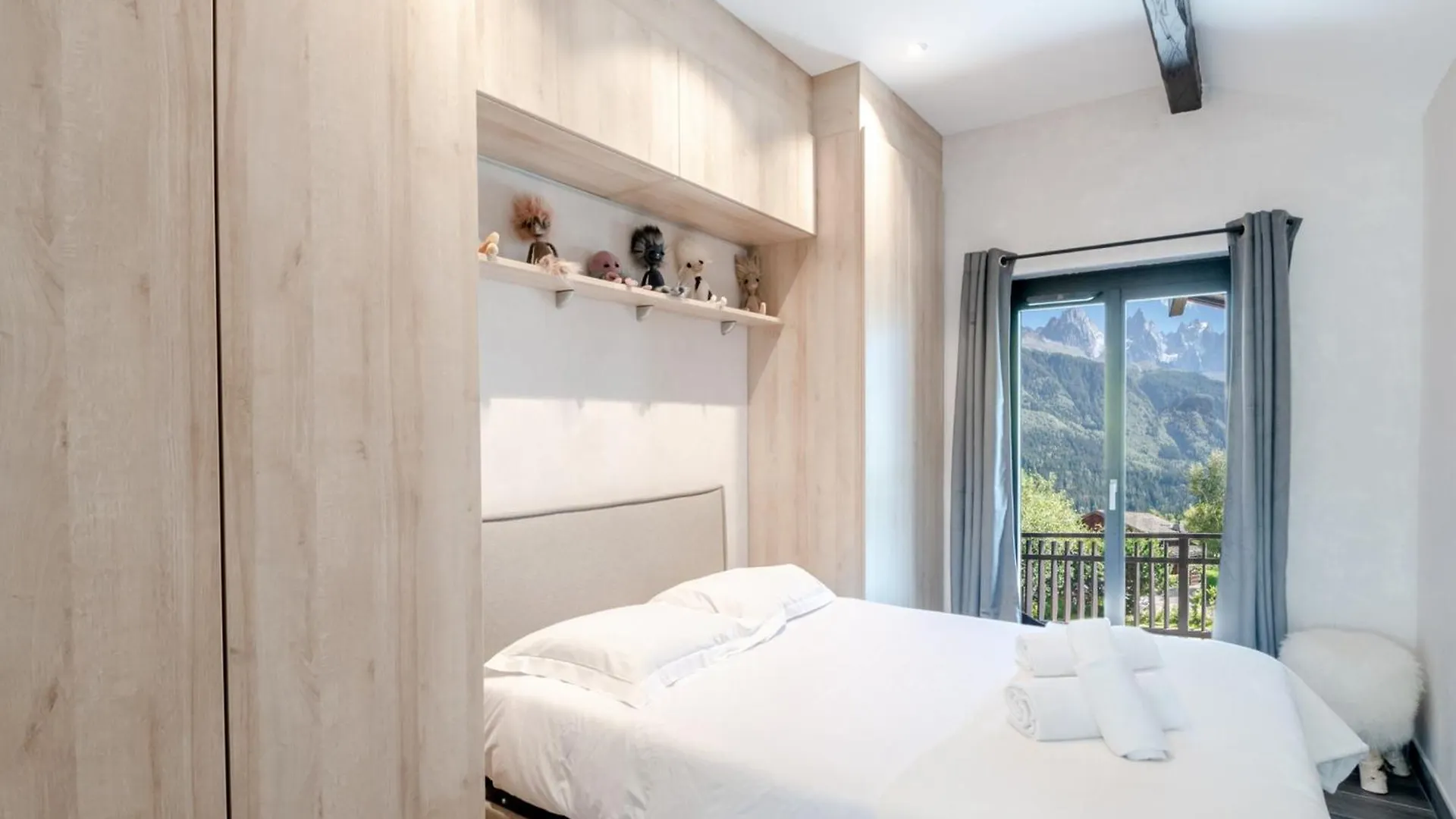 Apartment Demi-Chalet Cosy A Chamonix Avec Jardin, Parking Et Wi-Fi - Fr-1-343-227 France